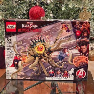 LEGO 76205 Marvel Gargantos Showdown Monster Building Kit Doctor Strange NIB